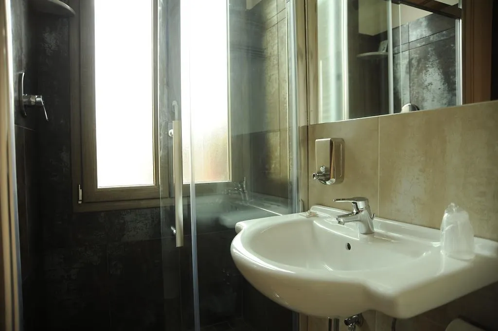 Guest house Guesthouse Buonarroti Florence Italy